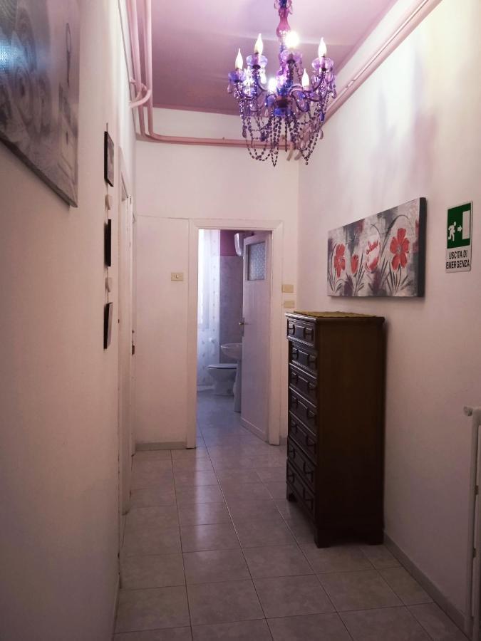 I Tre Leoni Affittacamere Civitavecchia Buitenkant foto